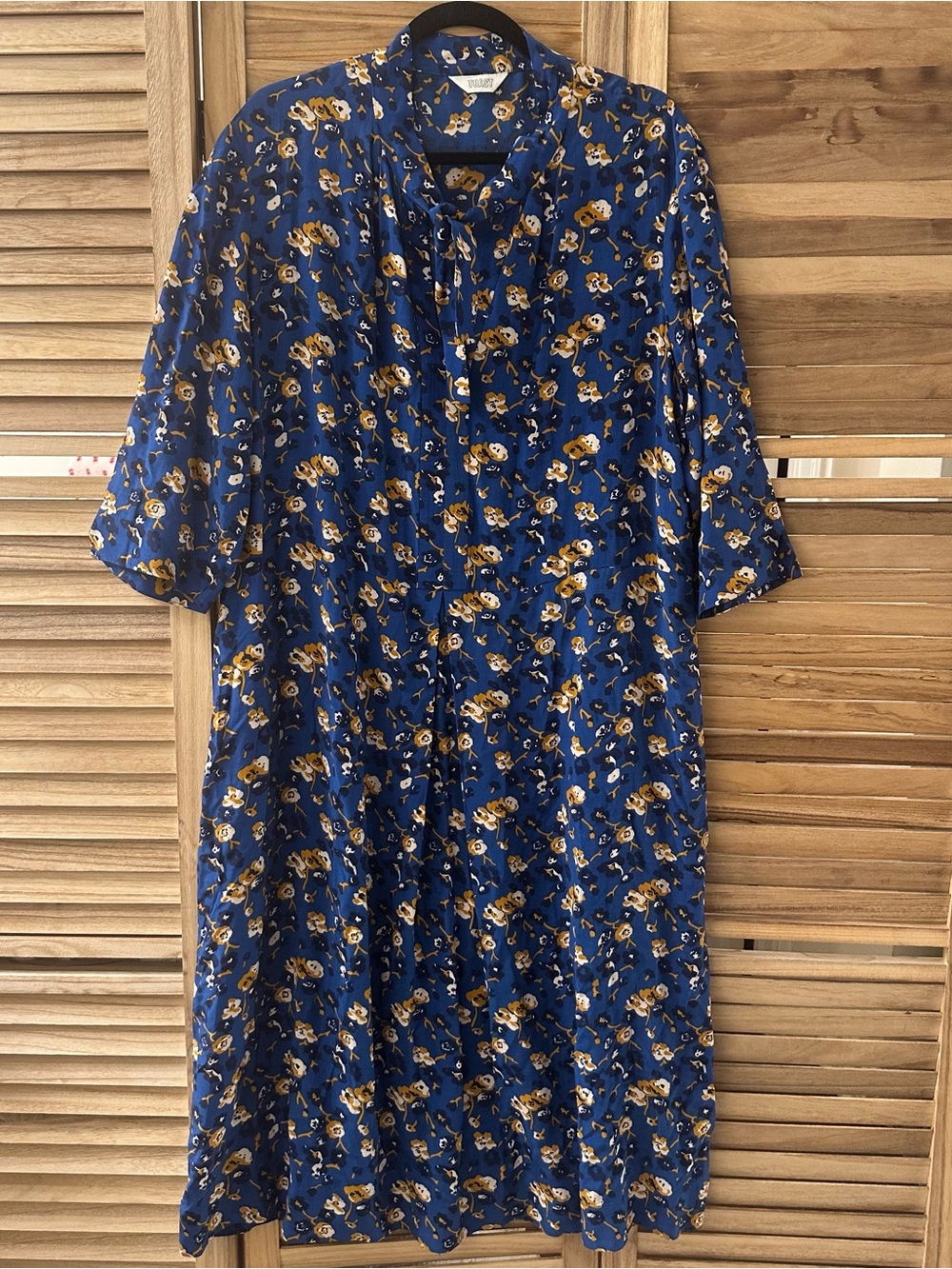 TOAST Blue Prairie Floral Midi dress  size 18